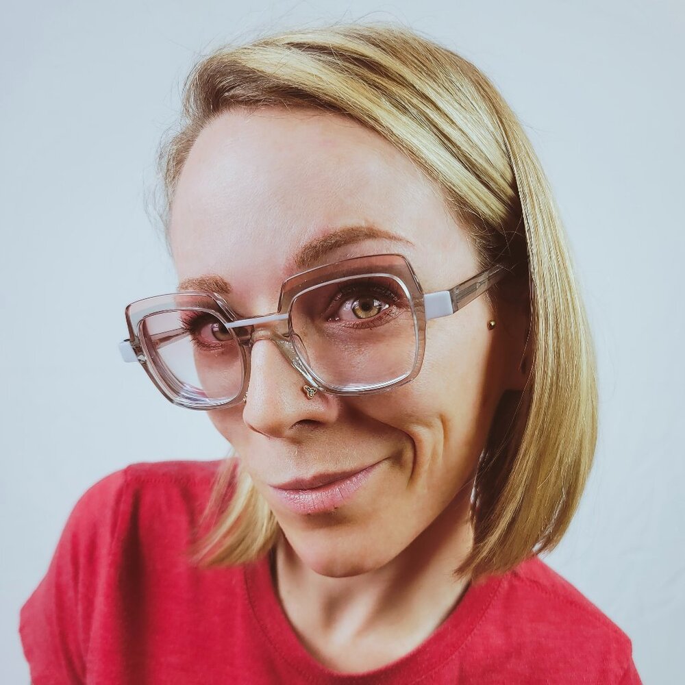Meet your Posher, Amber